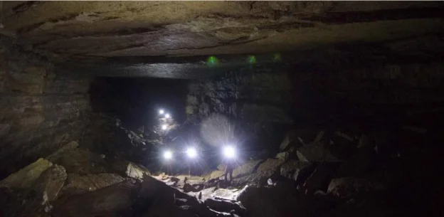 spéléologie à Sainte-Enimie en Lozère dans les Gorges du tarn 48